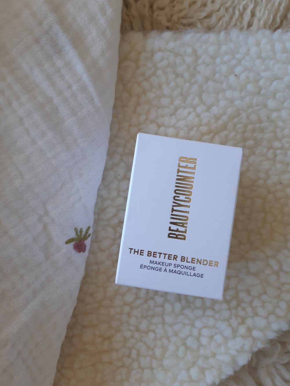 Beautycounter The Better Blender Makeup Sponge